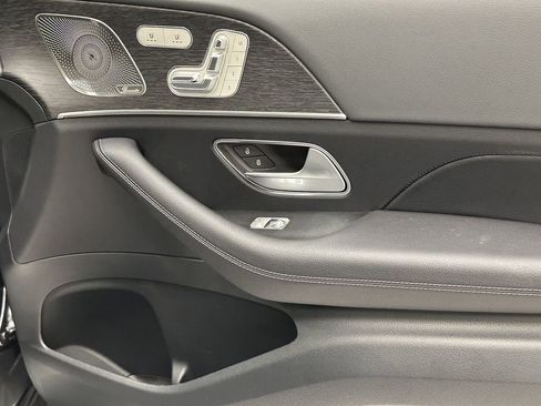 New 2026 Mercedes-Benz GLS 450 4MATIC image 16