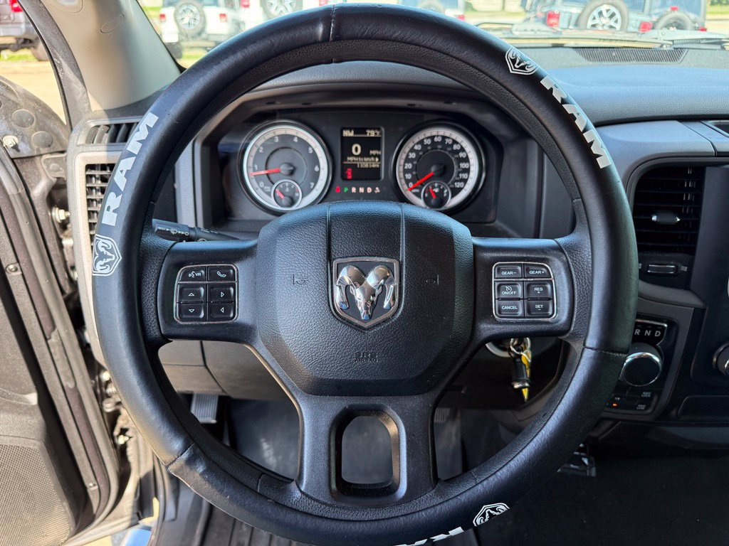 Used 2018 RAM 1500 Express w/ Express Value Package AWD/4WD image 16