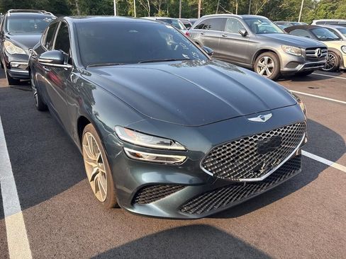 Used 2023 Genesis G70 2.0T AWD/4WD image 3