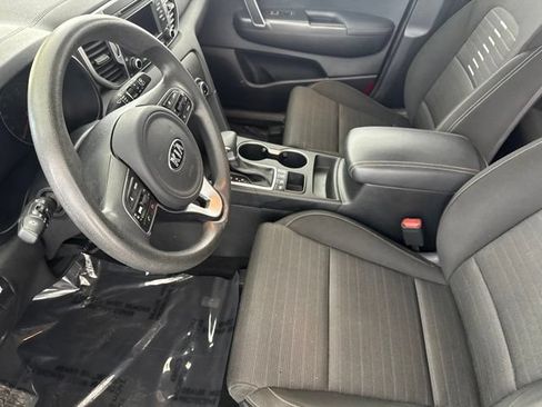 Used 2018 Kia Sportage LX AWD/4WD image 23