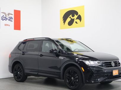 Used 2022 Volkswagen Tiguan SE R-Line