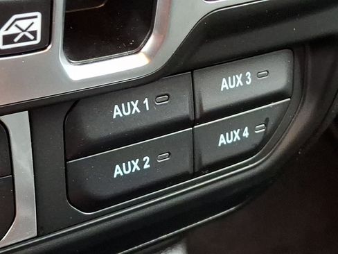 Certified 2026 Jeep Wrangler Unlimited Sport AWD/4WD image 25