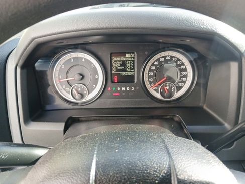 Used 2016 RAM 3500 Tradesman w/ Chrome Appearance Group image 33