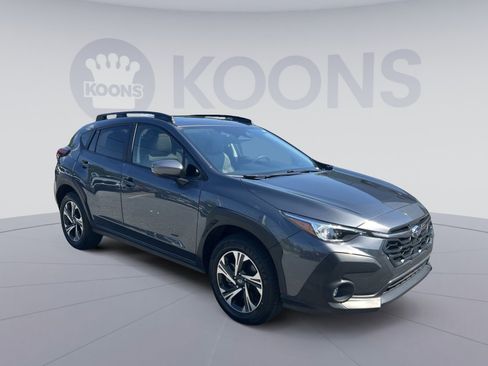 Used 2024 Subaru Crosstrek 2.0i Premium AWD/4WD image 10