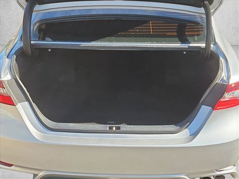 Used 2023 Toyota Camry SE FWD image 6
