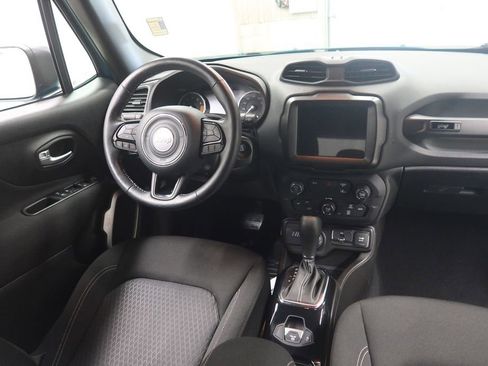 Used 2021 Jeep Renegade Latitude AWD/4WD image 14