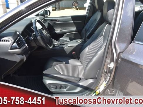 Used 2024 Toyota Camry SE FWD image 18