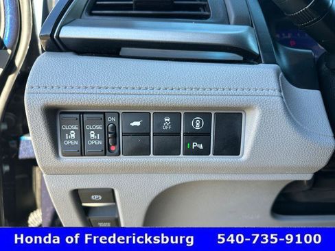 Certified 2024 Honda Odyssey Touring image 29