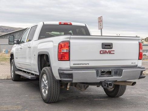 Used 2015 GMC Sierra 2500 SLE w/ SLE Preferred Package image 3