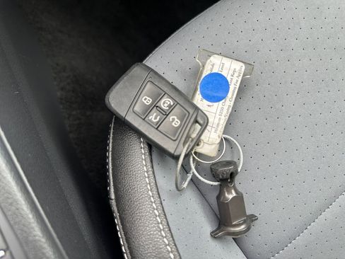 Used 2025 Volkswagen Jetta SE image 22