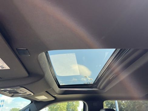 Used 2025 Chevrolet Silverado 1500 High Country w/ Technology Package image 43