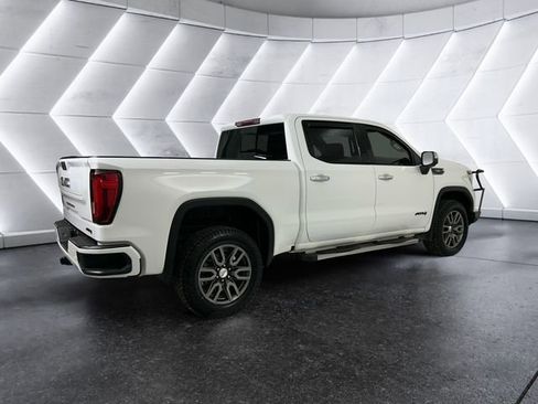 Used 2021 GMC Sierra 1500 AT4 w/ AT4 Premium Package image 4