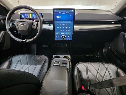 Used 2023 Ford Mustang Mach-E Select image 18