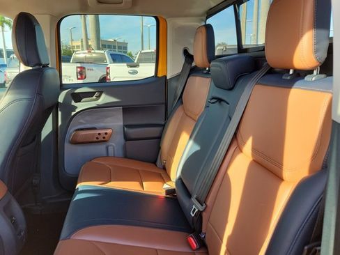 Certified 2022 Ford Maverick Lariat image 13