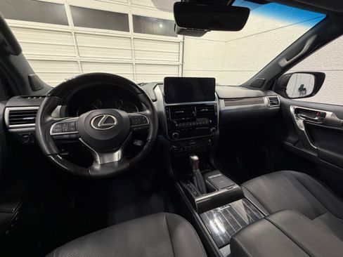 Used 2023 Lexus GX 460 Premium w/ Premium Package AWD/4WD image 41