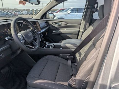 New 2026 Chevrolet Traverse LT w/ Midnight/Sport Edition image 13