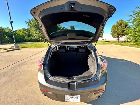 Used 2011 MAZDA MAZDA3 s Grand Touring image 9