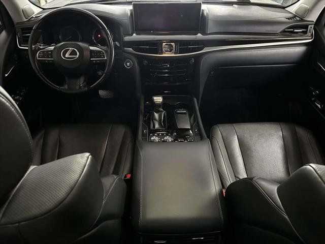 Used 2018 Lexus LX 570 4WD image 19