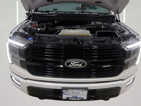 Certified 2024 Ford F150 Platinum w/ FX4 Off-Road Package image 25
