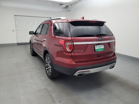 Used 2017 Ford Explorer Platinum image 5