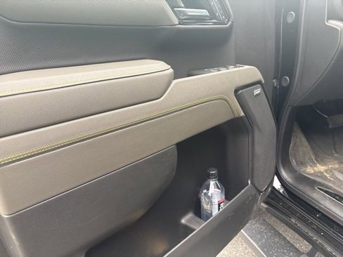 Used 2025 Chevrolet Silverado 1500 ZR2 w/ Technology Package image 31