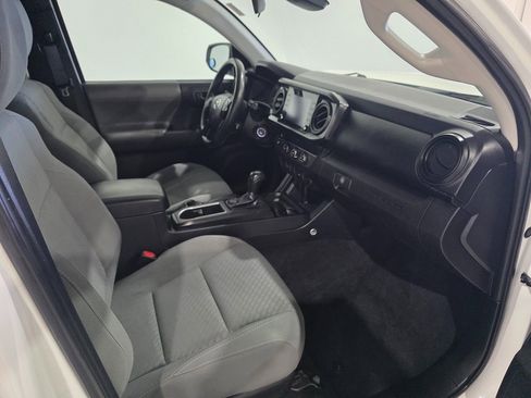 Used 2021 Toyota Tacoma SR5 image 19