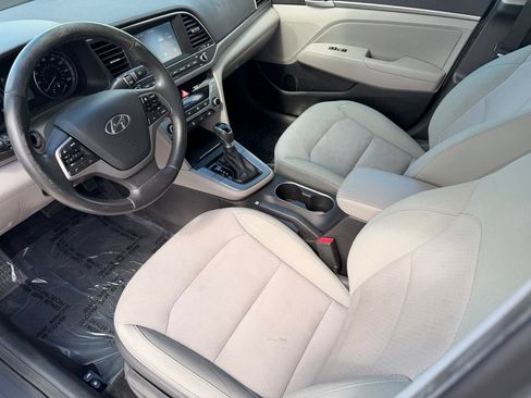 Used 2017 Hyundai Elantra SE w/ SE A/T Tech Package 03 FWD image 29