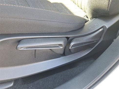 Used 2025 Honda HR-V Sport image 19