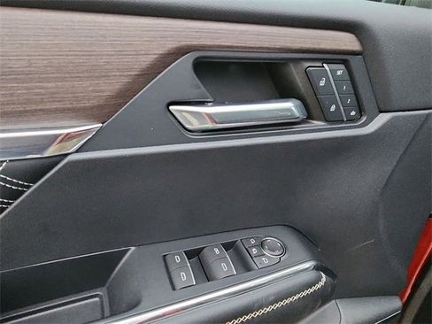 Certified 2024 GMC Acadia Denali image 24