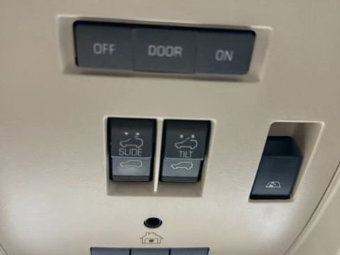 Used 2016 GMC Sierra 2500 Denali w/ Duramax Plus Package image 12