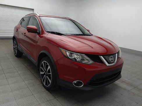 Used 2018 Nissan Rogue Sport SL FWD image 13