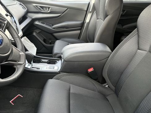 Used 2025 Subaru Ascent Premium image 7