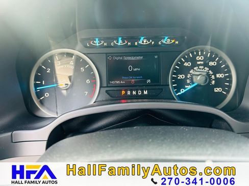 Used 2018 Ford F150 XLT w/ Equipment Group 302A Luxury AWD/4WD image 25
