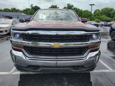 Used 2018 Chevrolet Silverado 1500 LT w/ All Star Edition AWD/4WD image 2