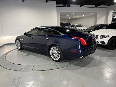 Used 2015 Jaguar XJ L Portfolio RWD image 5
