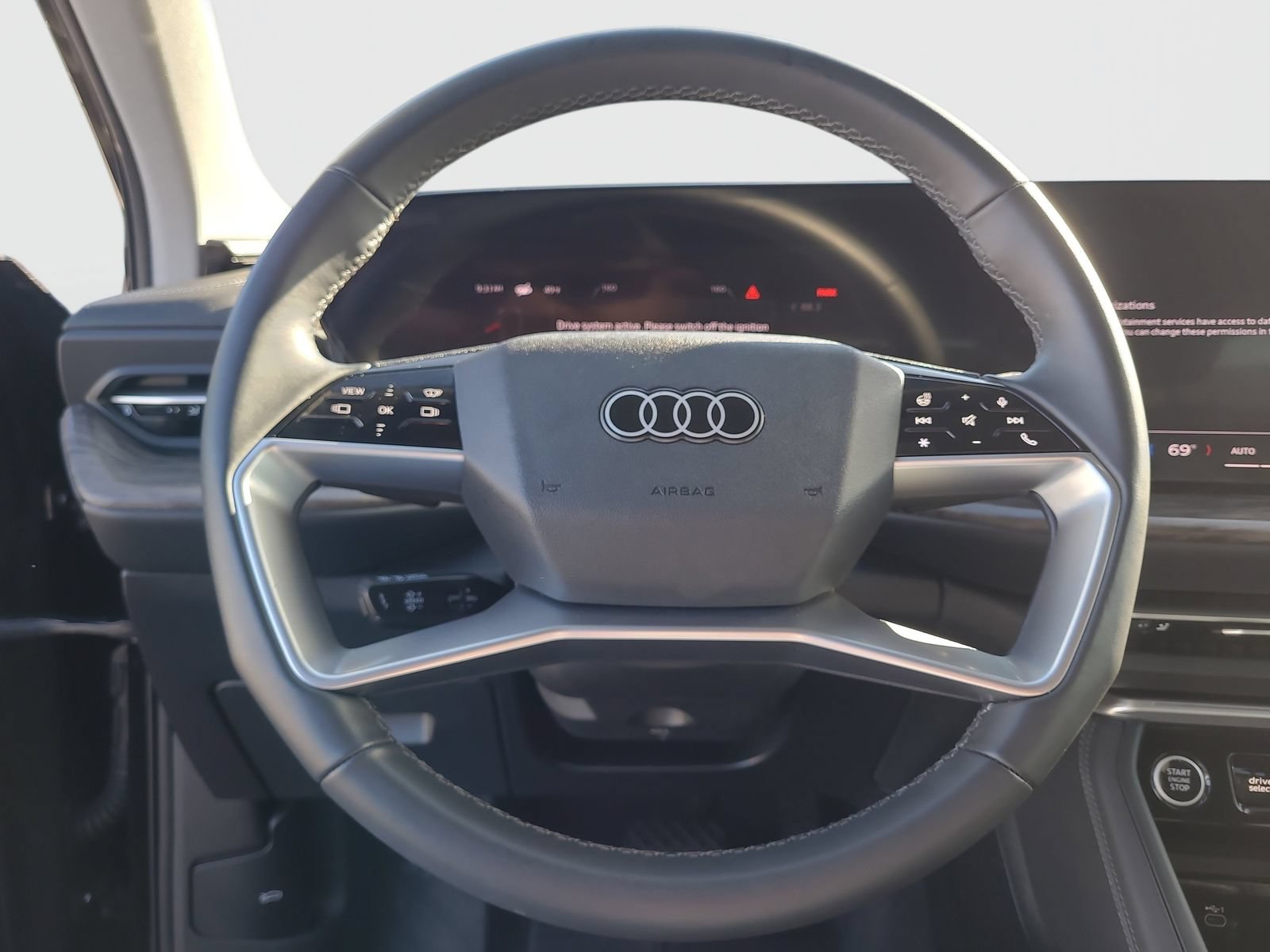 Used 2025 Audi Q5 Premium Plus w/ Premium Plus AWD/4WD image 23