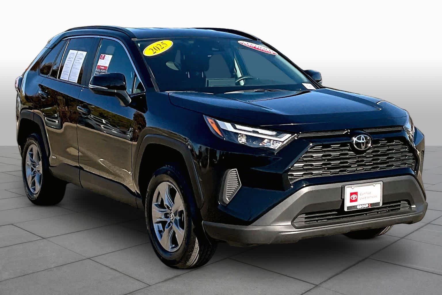 Certified 2025 Toyota RAV4 XLE AWD/4WD image 2
