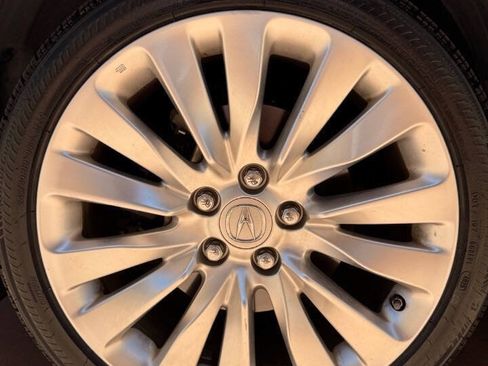 Used 2014 Acura RLX w/ Technology Package FWD image 30