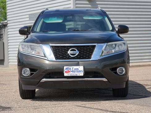 Used 2016 Nissan Pathfinder SV AWD/4WD image 9