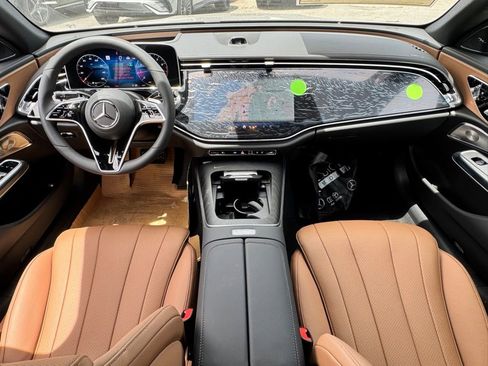 New 2025 Mercedes-Benz E 350 Sedan image 28