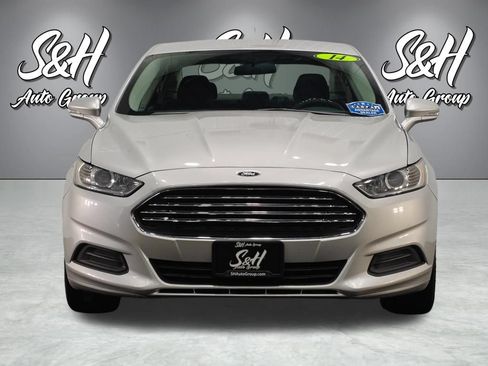 Used 2014 Ford Fusion SE FWD image 15