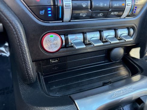 Used 2022 Ford Mustang Premium image 21