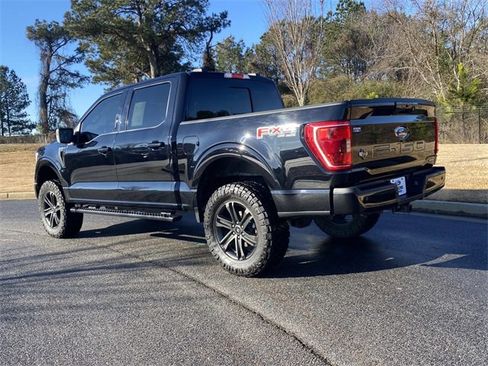 Used 2021 Ford F150 XLT w/ Equipment Group 302A High image 8
