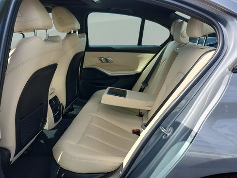 Certified 2023 BMW 330e 330e w/ Convenience Package image 41