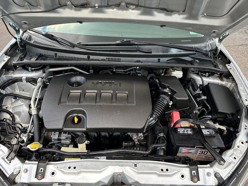 Used 2016 Toyota Corolla LE image 21