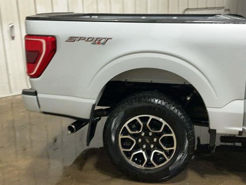 Certified 2022 Ford F150 XLT w/ Equipment Group 302A High image 5