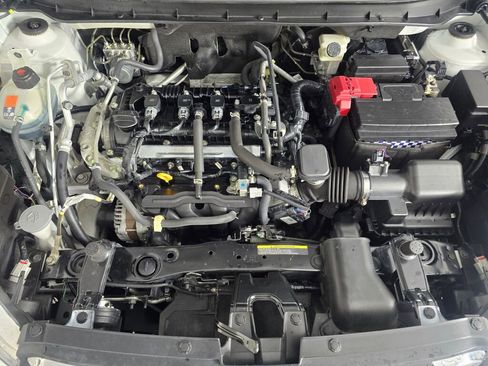 Used 2019 Nissan Kicks S w/ Exterior Package image 9