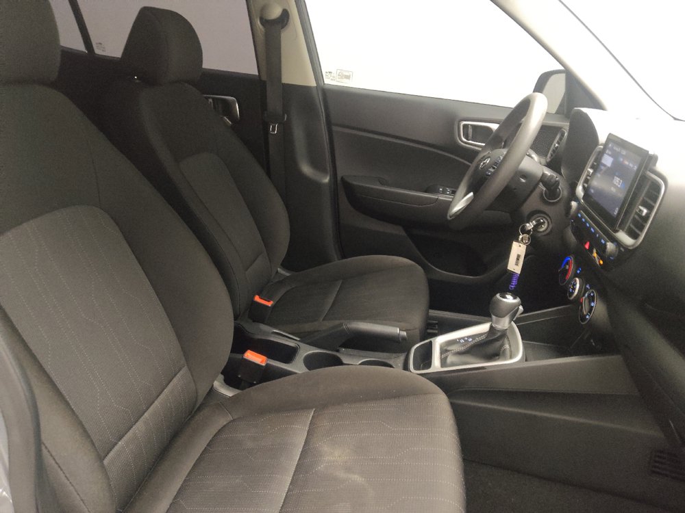 Used 2020 Hyundai Venue SE FWD image 21