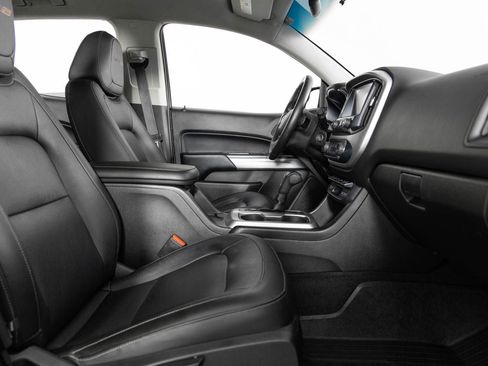 Used 2018 Chevrolet Colorado ZR2 w/ ZR2 Midnight Special Edition image 26