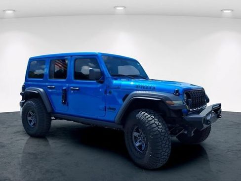 Used 2025 Jeep Wrangler Unlimited Sport AWD/4WD image 5